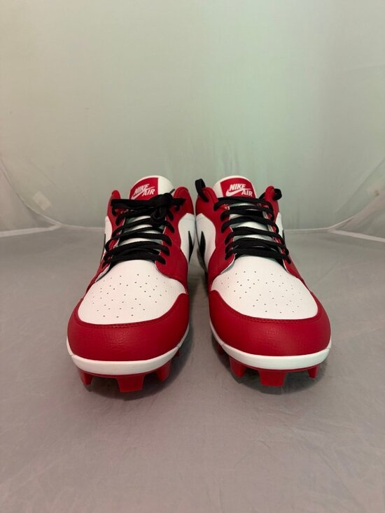 Air Jordan 1 retro low MCS Chicago red white baseball cleats sz 16 CJ8524 611